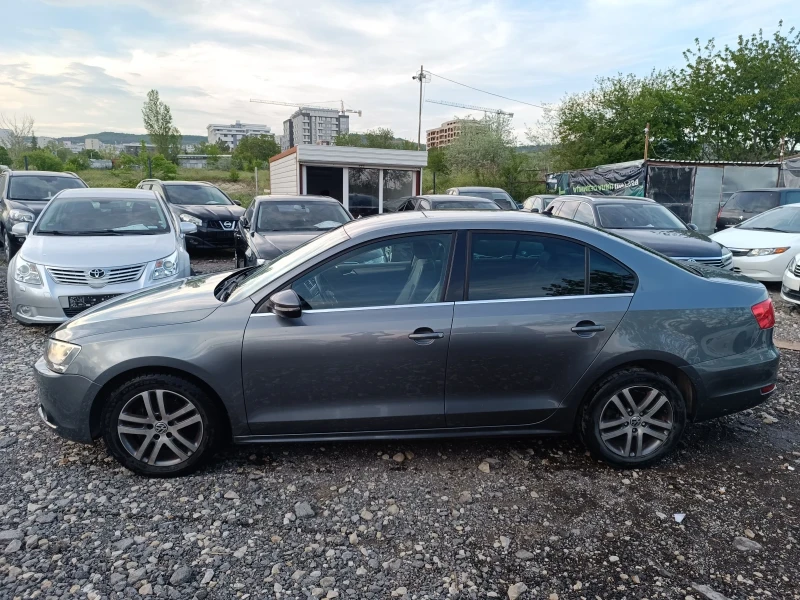VW Jetta AVTOMAT NAVI - 14600 лв. - 28936163 | Car24.bg