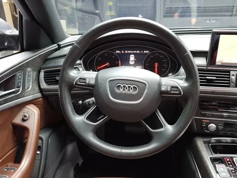 Audi A6 2.0 TDI Quattro, снимка 13 - Автомобили и джипове - 54147973