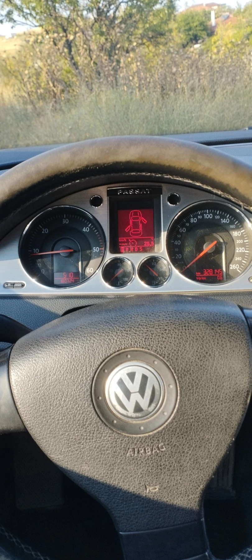 VW Passat B6 2000 дизел 140 к.с - изображение 7