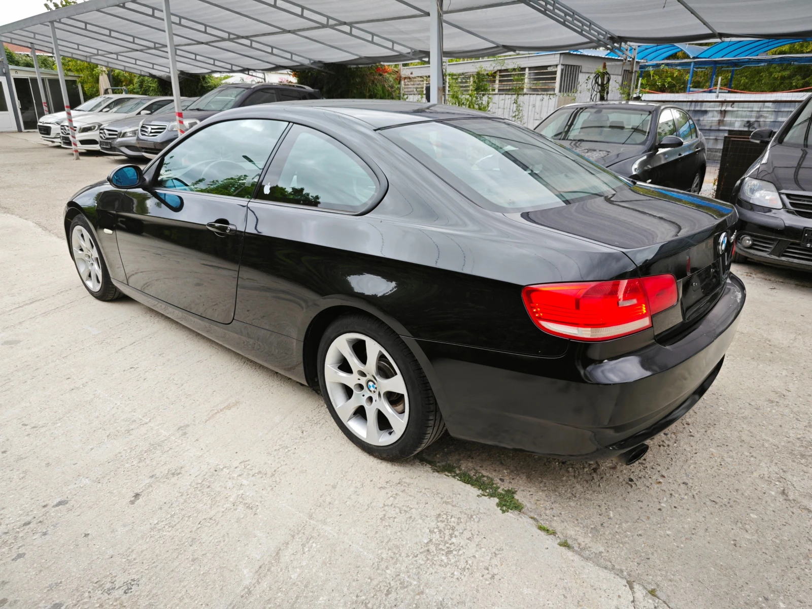 BMW 320 D 6sk ЗА ТЪРГОВЦИ - изображение 3