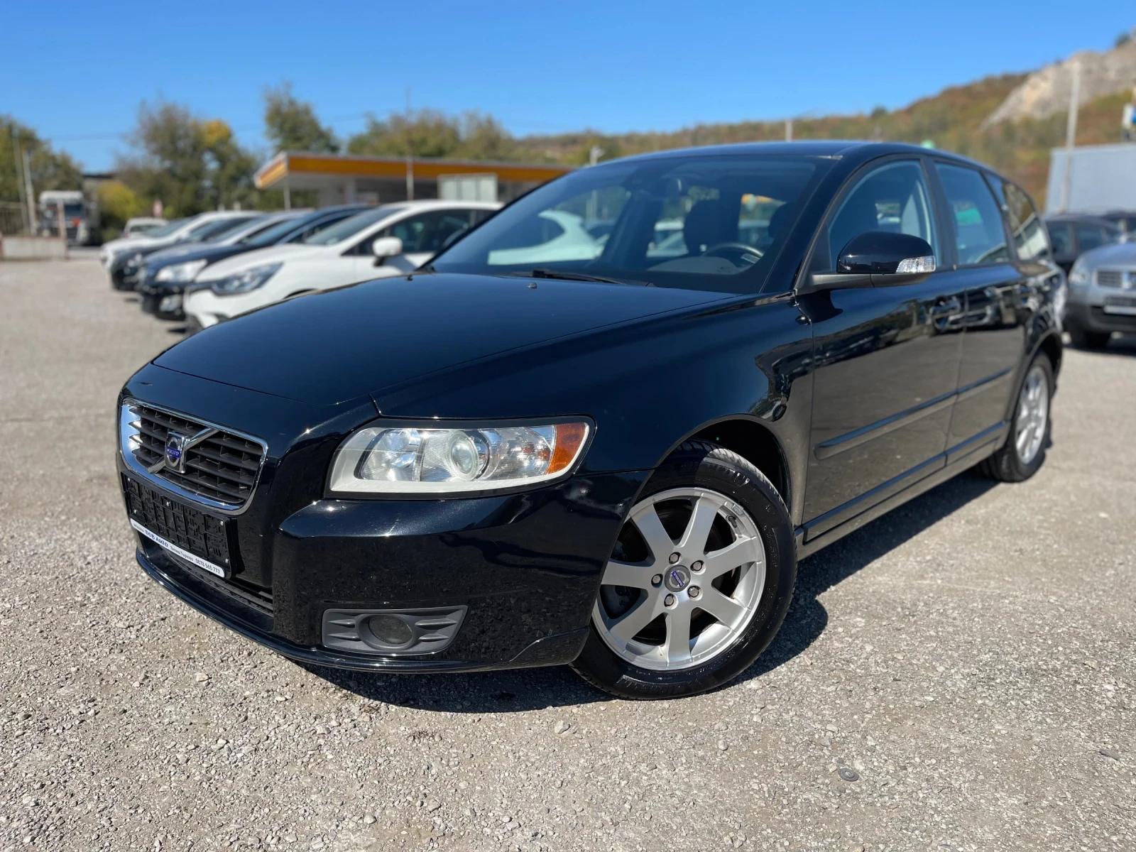 Volvo V50 2.0D-136к.с-MOMENTUM-КЛИМАТРОНИК-КОЖА - [1] 