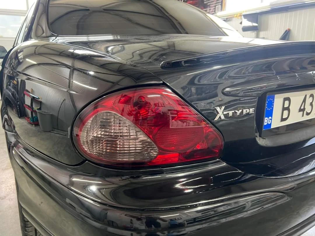 Jaguar X-type 2.5i Sport  - изображение 5