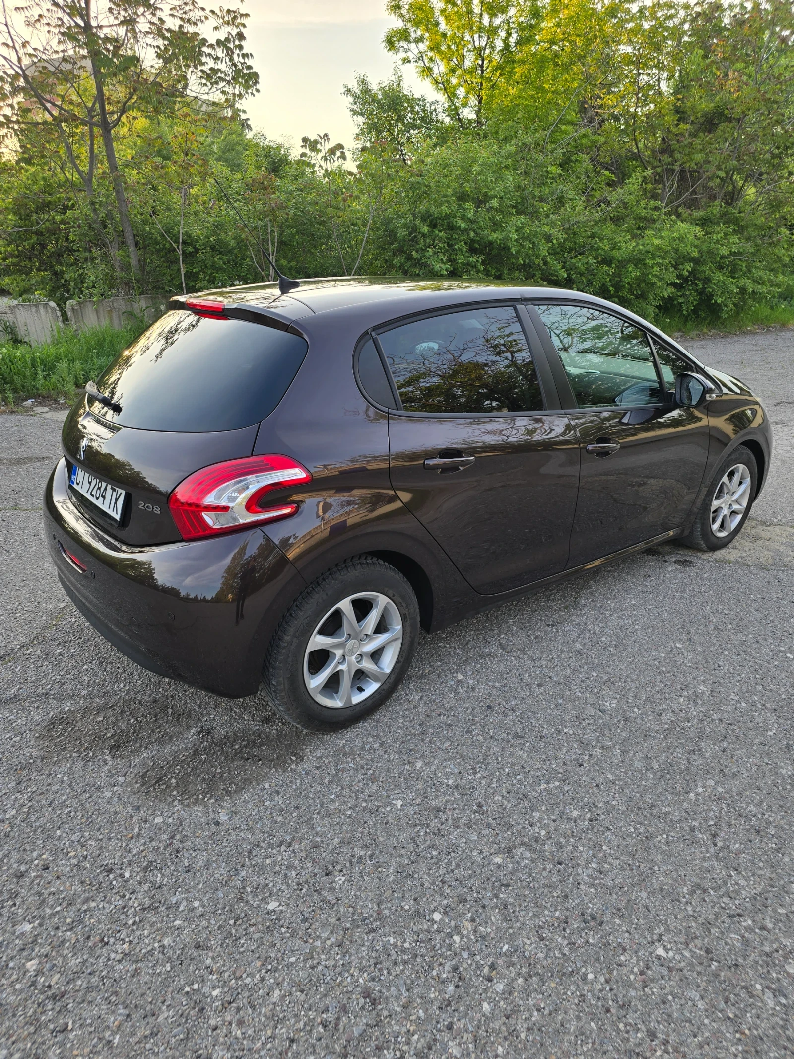 Peugeot 208 1.4 HDI - изображение 5