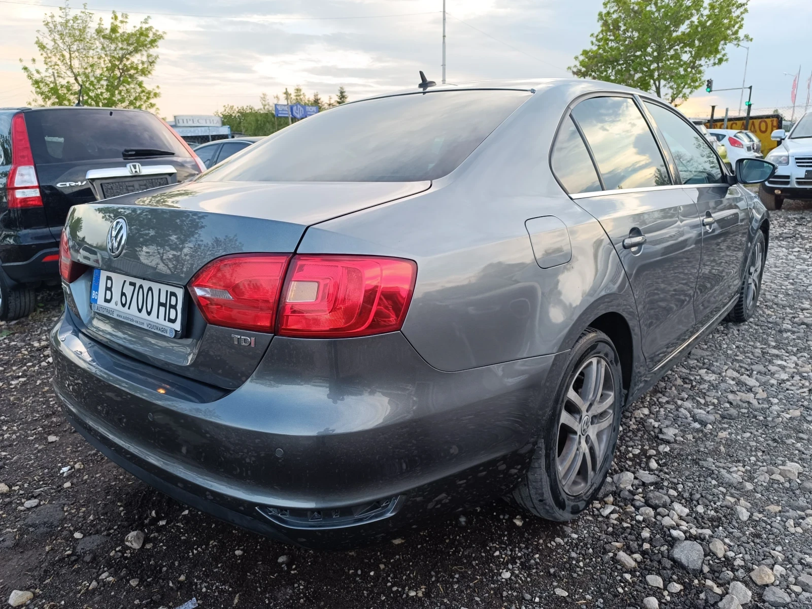 VW Jetta AVTOMAT NAVI - изображение 7