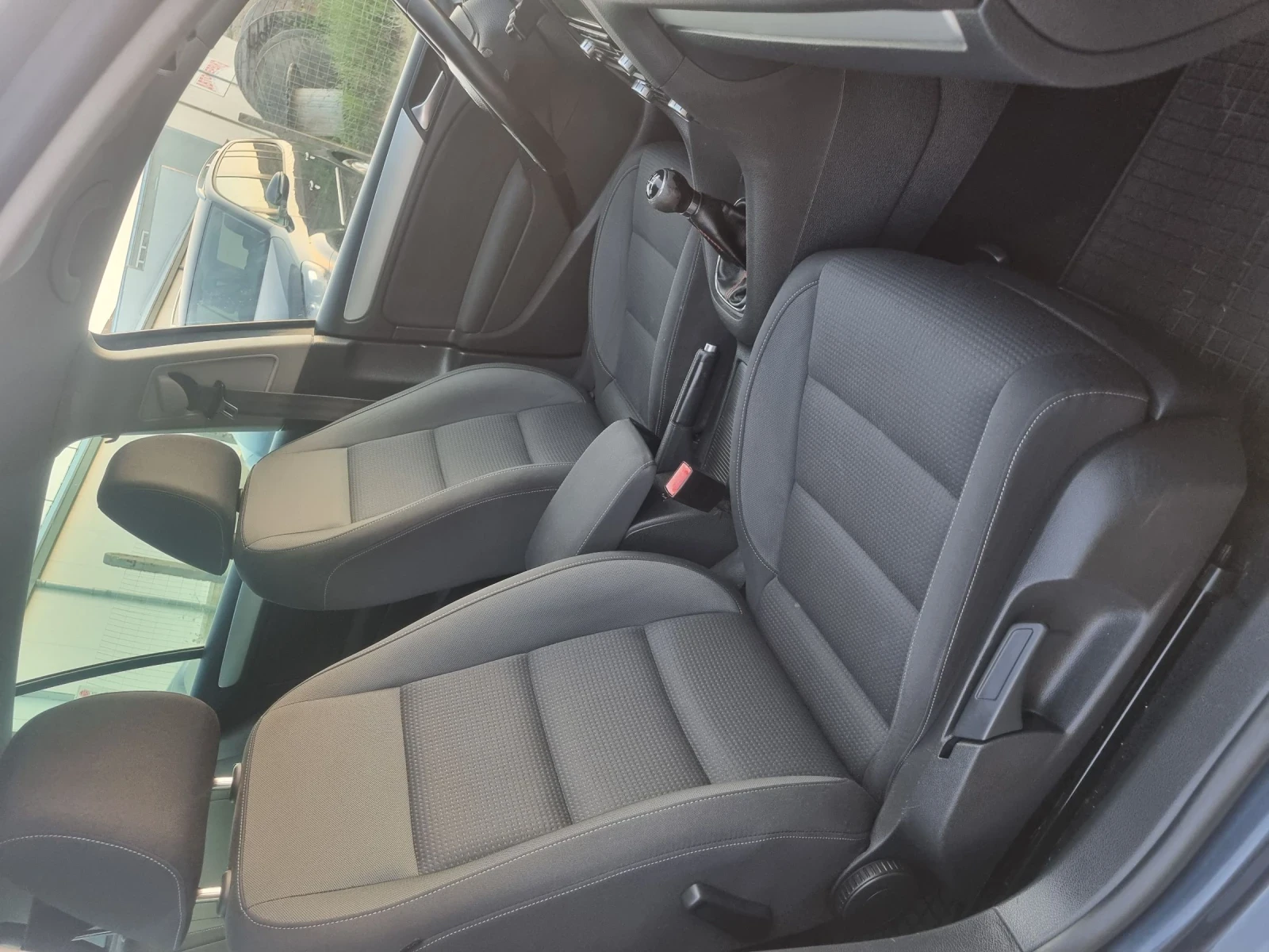 VW Golf 2.0tdi 140к.с - изображение 8