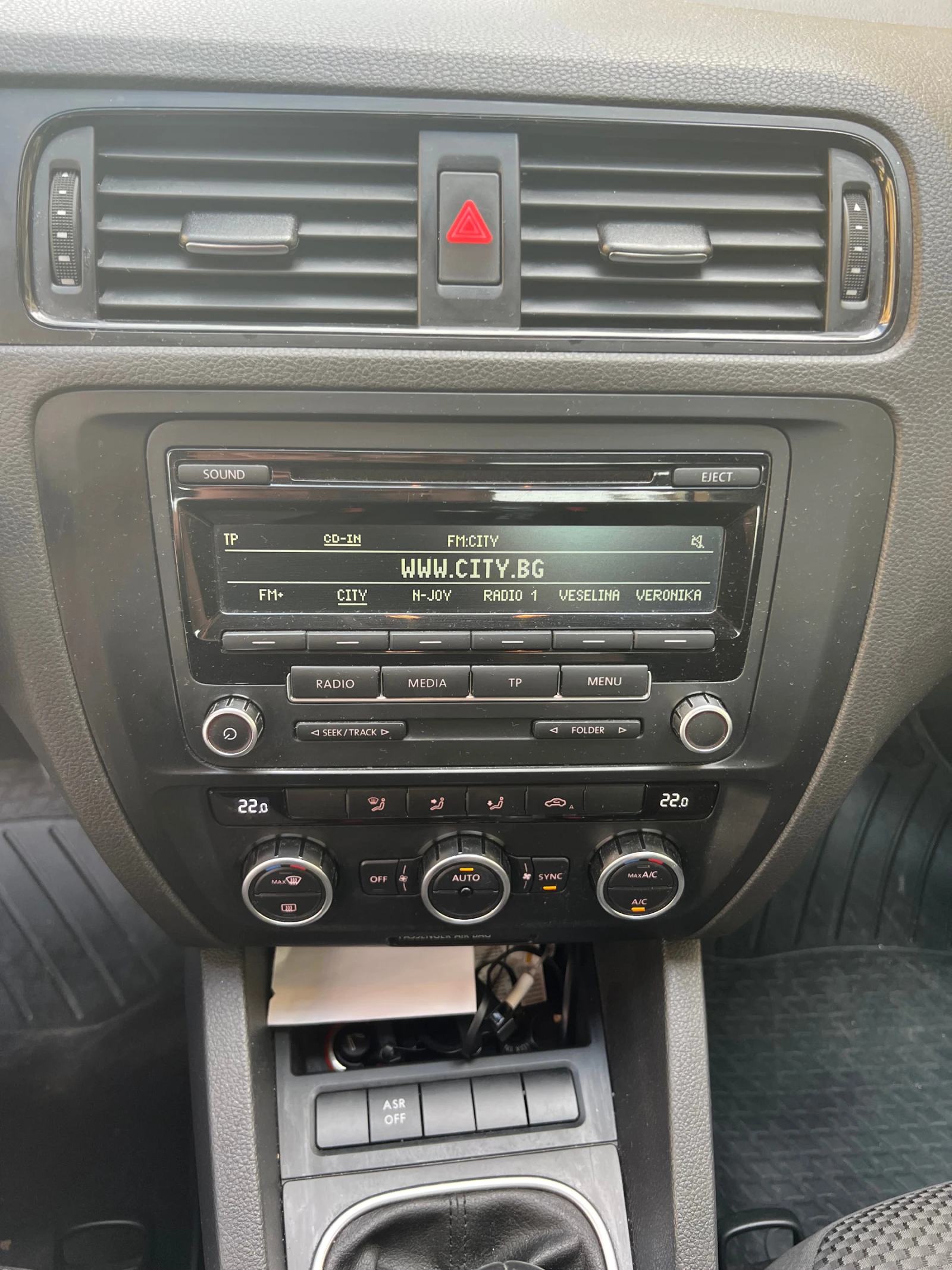 VW Jetta 1.6 Diesel - изображение 8