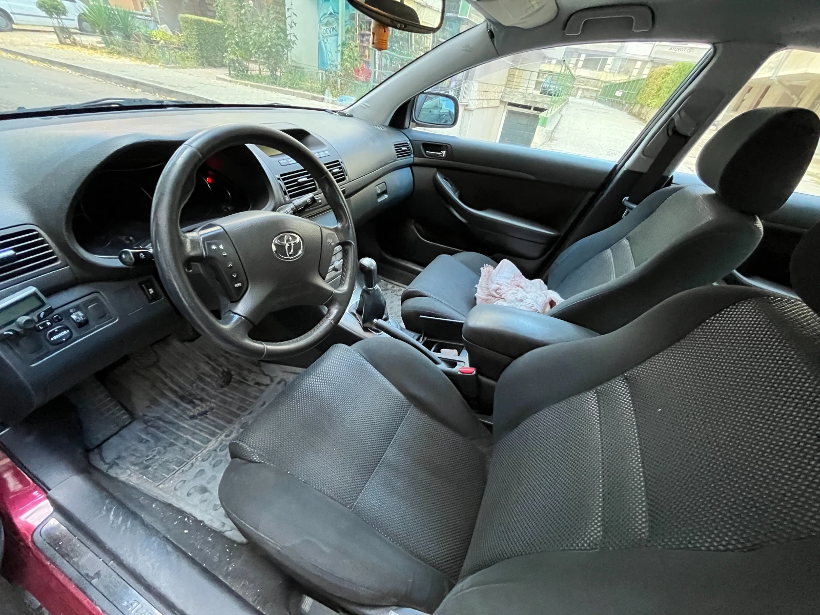 Toyota Avensis 1.8 vvti - изображение 9