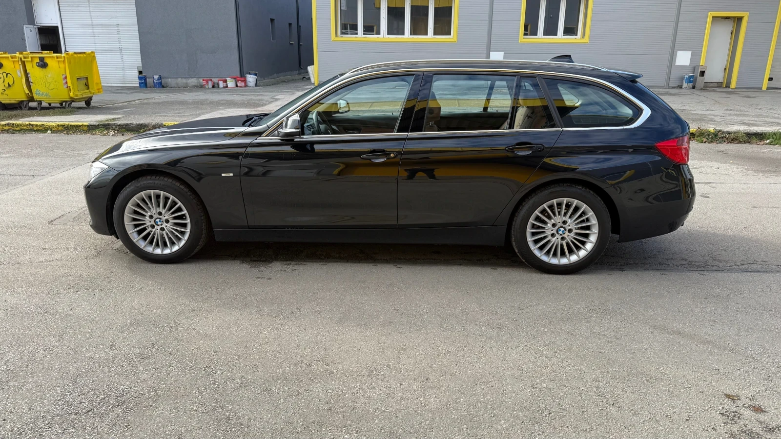 BMW 320 320 I xDrive  | Mobile.bg   7