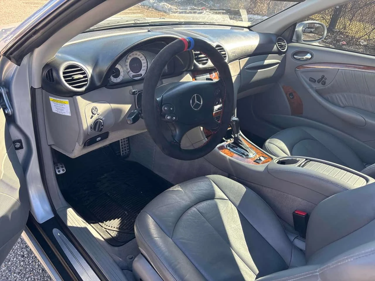 Mercedes-Benz CLK 5.5L /CARFAX/+ ГУМИ и ДЖАНТИ, снимка 6 - Автомобили и джипове - 54000236