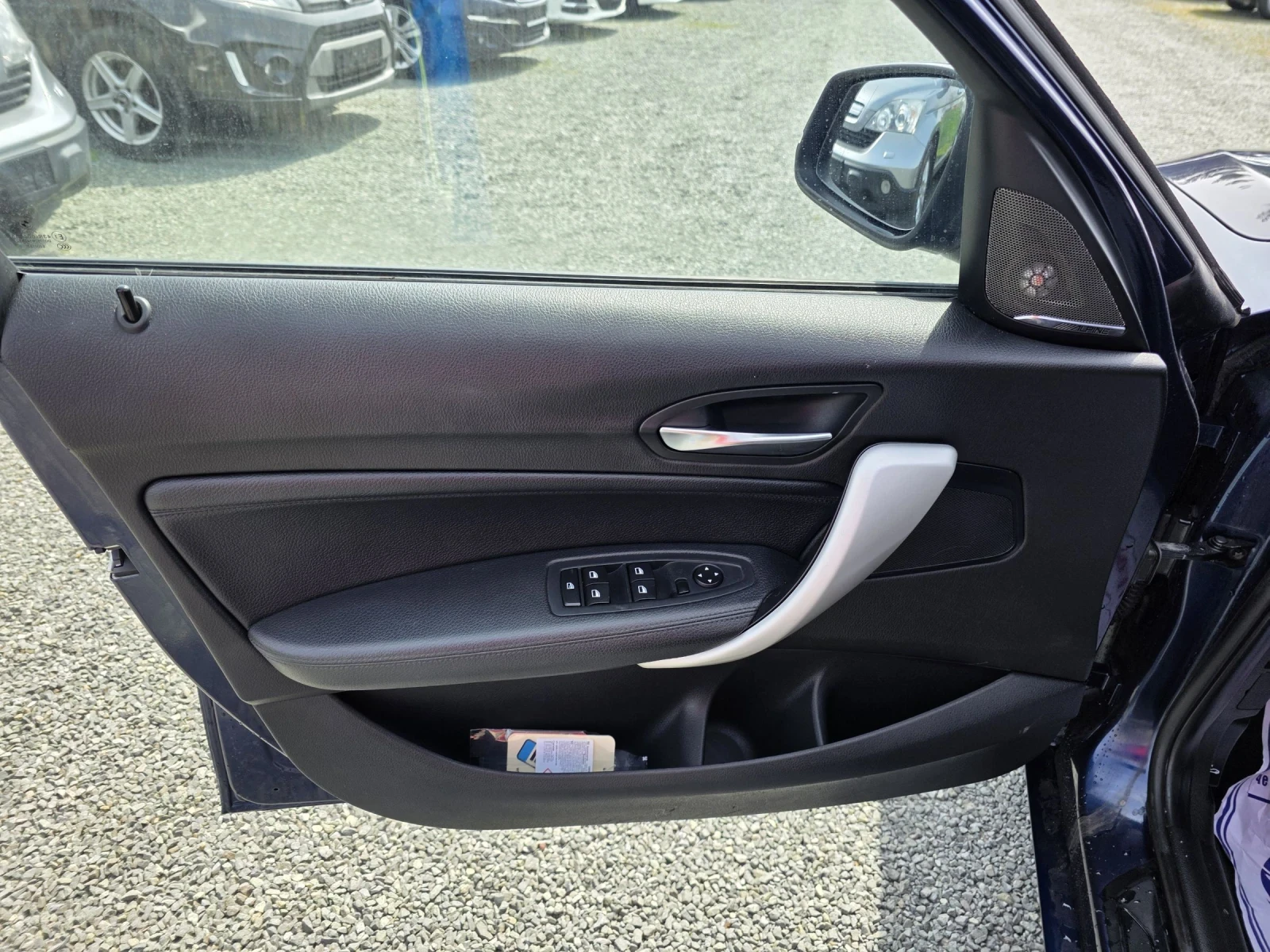 BMW 116 Нави кожа , снимка 17 - Автомобили и джипове - 54180070