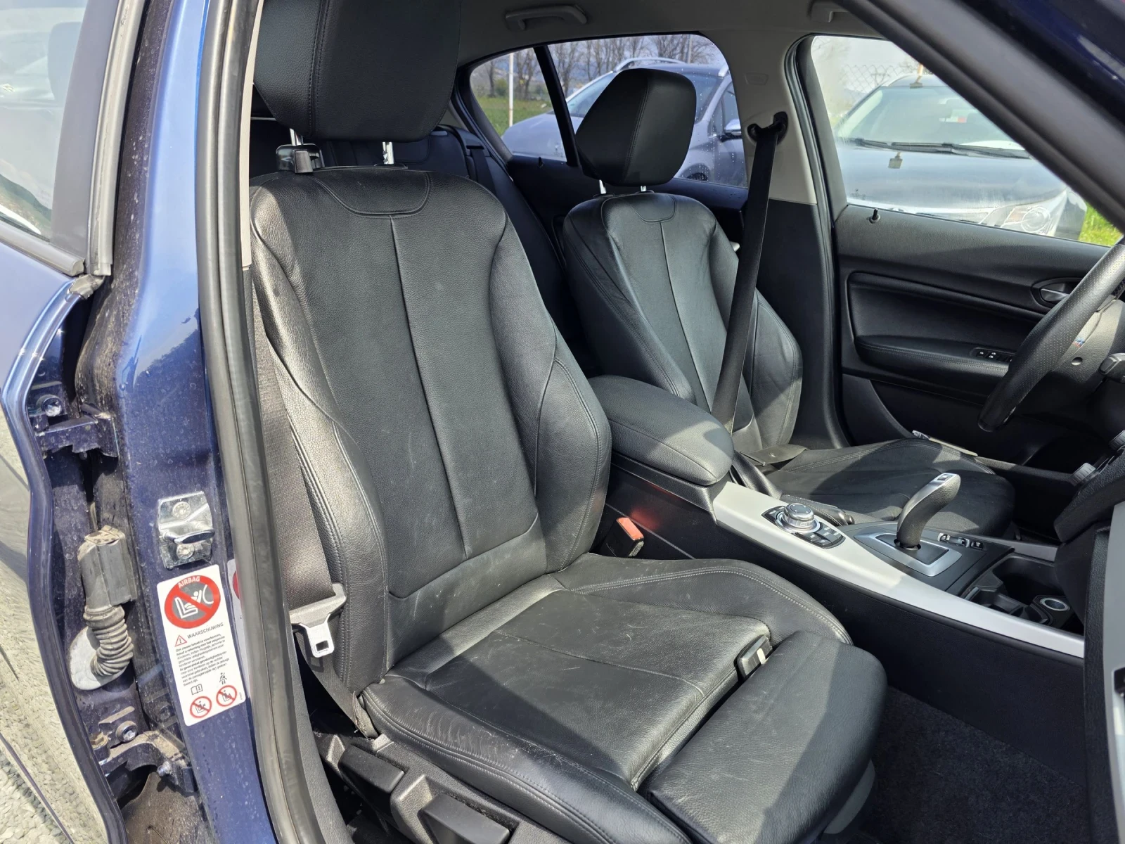 BMW 116 Нави кожа , снимка 15 - Автомобили и джипове - 54180070