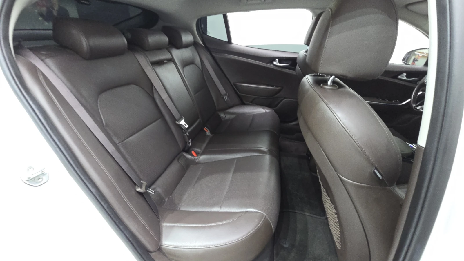 Kia Stinger 3.3T AWD GT autogeorge.com | Mobile.bg � ����������� 12