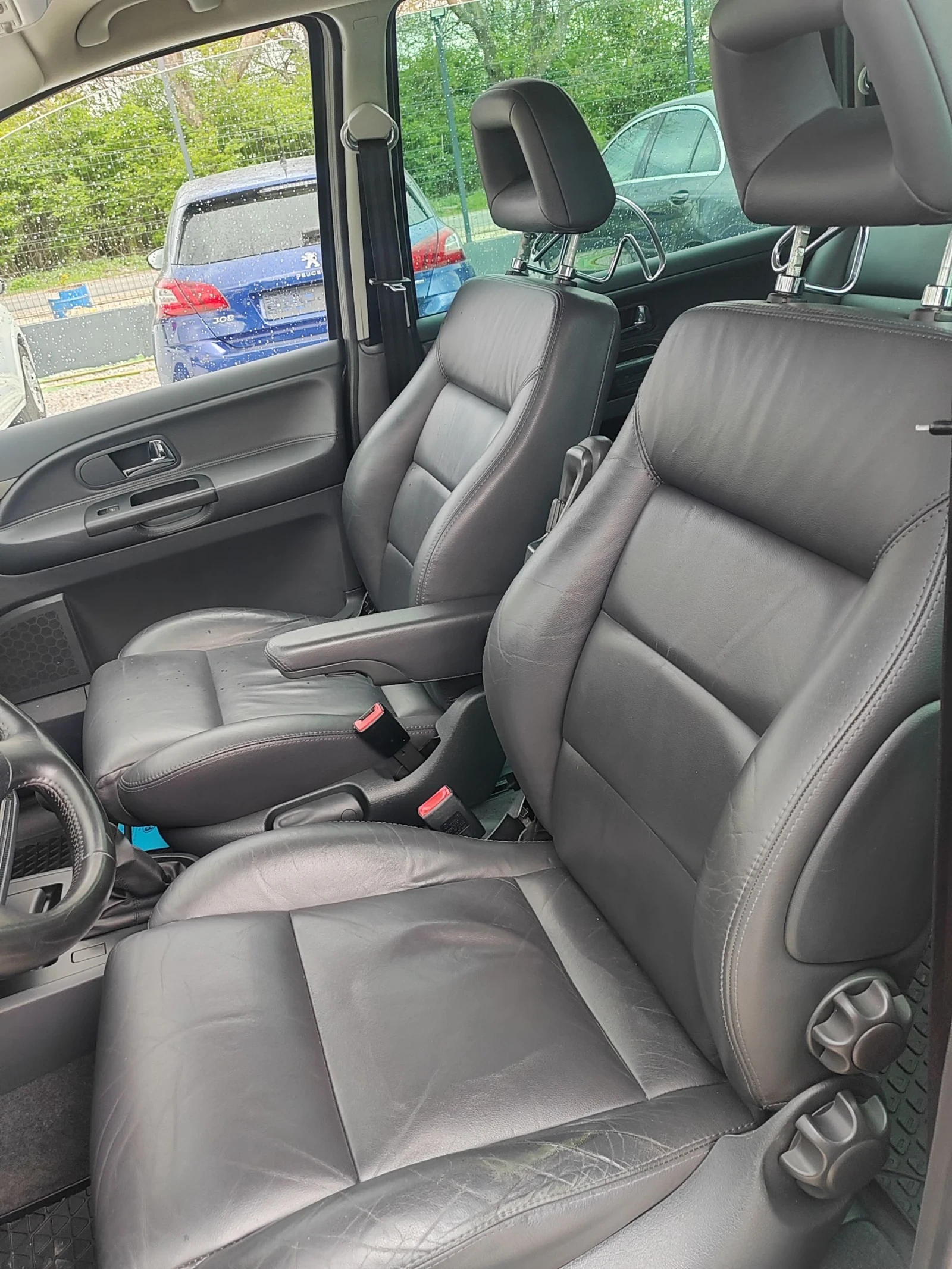 VW Sharan 2.8, 204к.с. ГАЗ, снимка 10 - Автомобили и джипове - 54257540