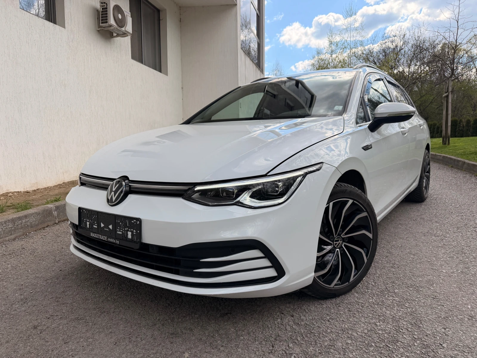 VW Golf 1.5 TSI , снимка 3 - Автомобили и джипове - 54298783