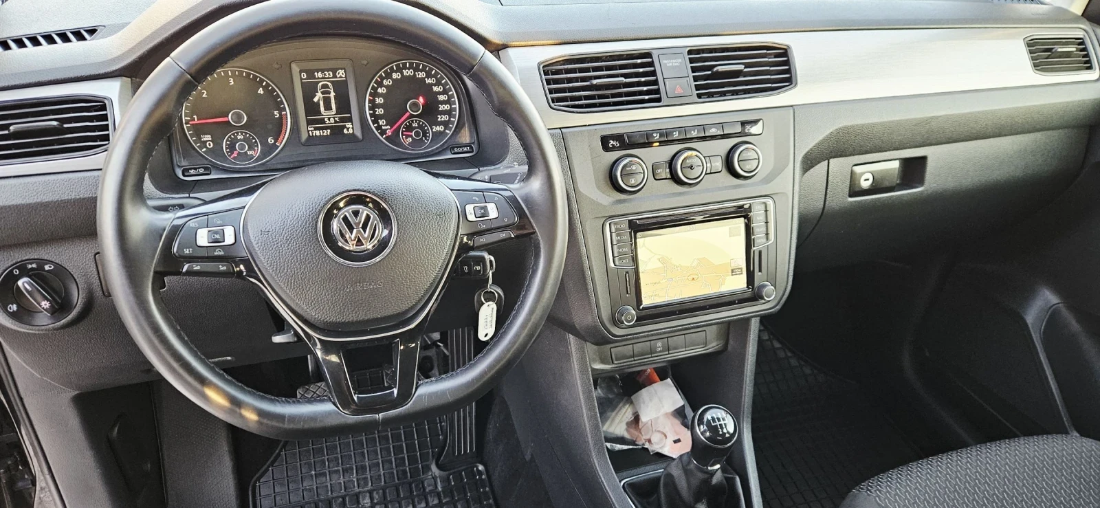 VW Caddy 2.0TDI* FRONTASISTENT* NAVI  | Mobile.bg � ����������� 7