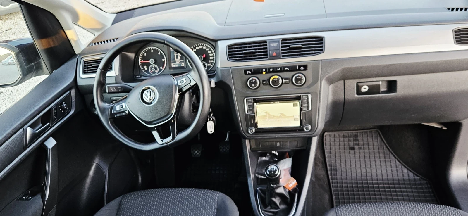 VW Caddy 2.0TDI* FRONTASISTENT* NAVI  | Mobile.bg � ����������� 12