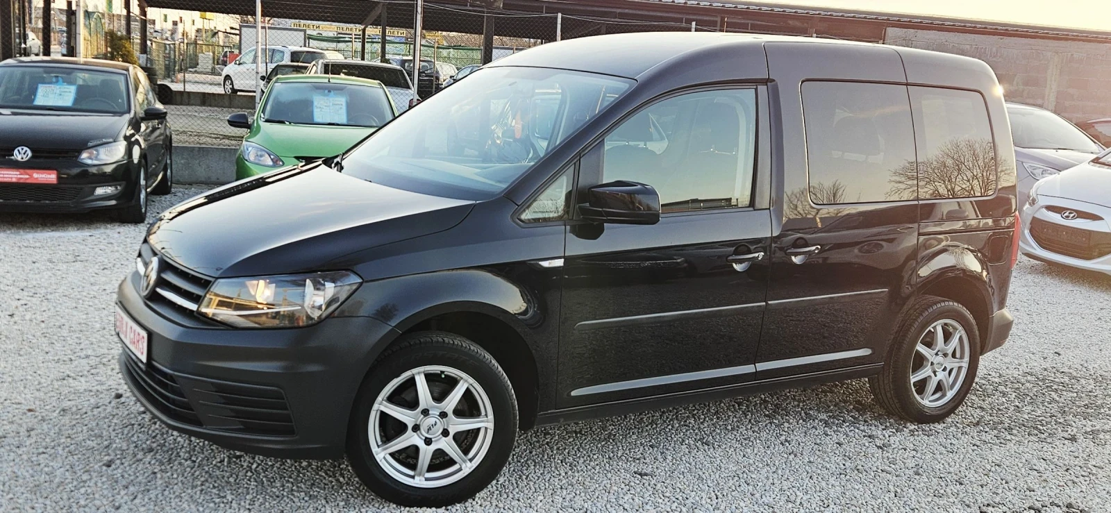 VW Caddy 2.0TDI* FRONTASISTENT* NAVI  | Mobile.bg � ����������� 5