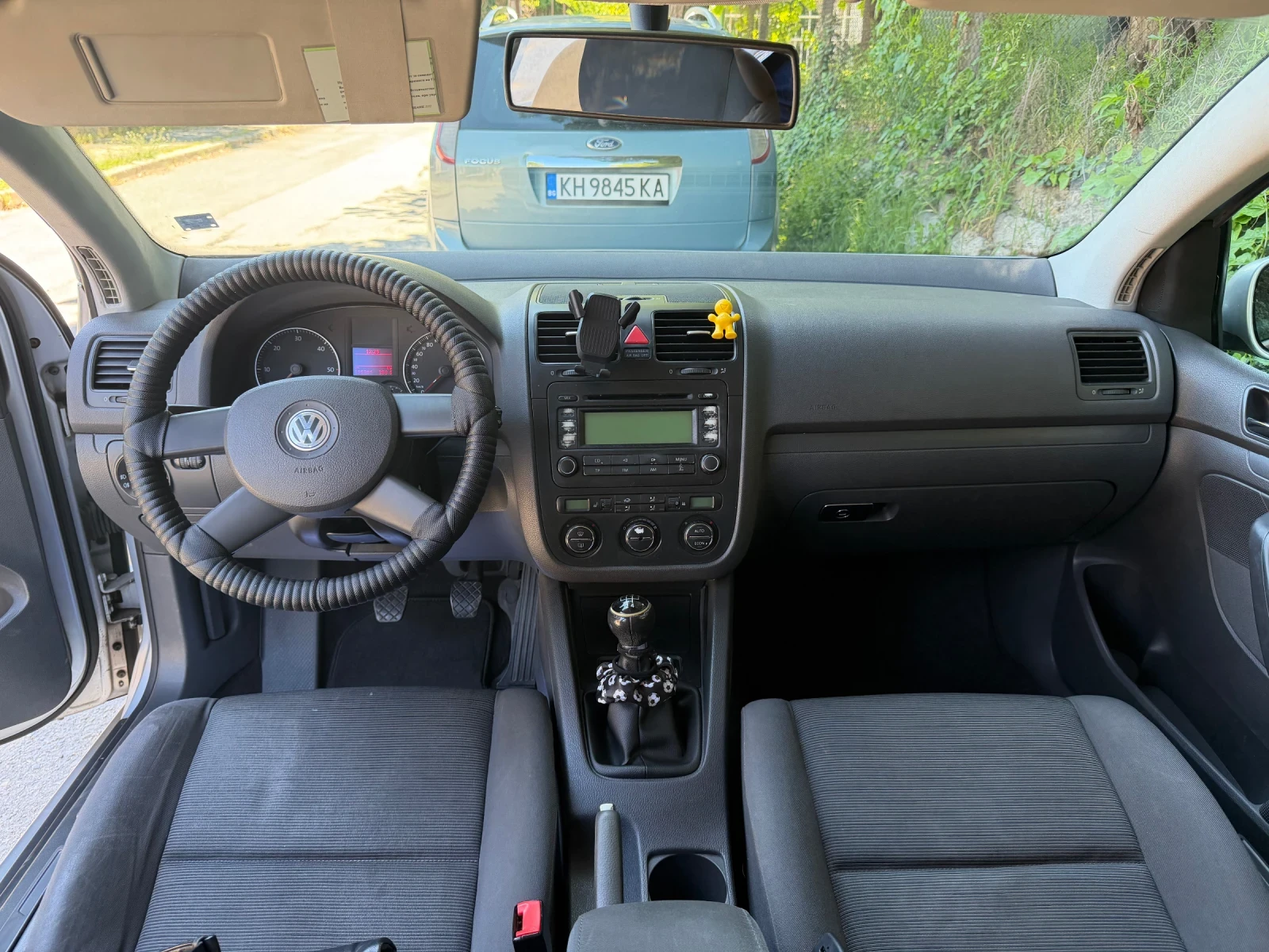 VW Golf 5, снимка 4 - Автомобили и джипове - 54429411