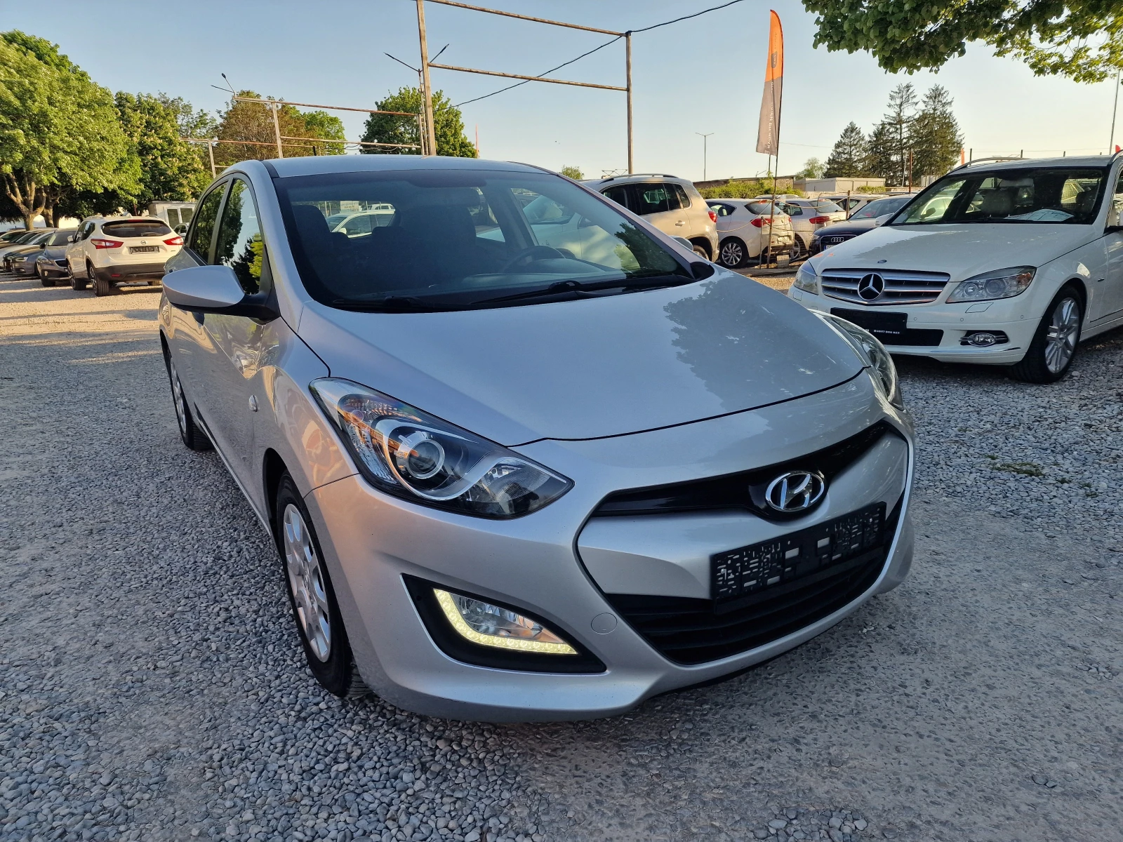 Hyundai I30 1.4CRDI-90k.s-6sk-LED-EURO 5