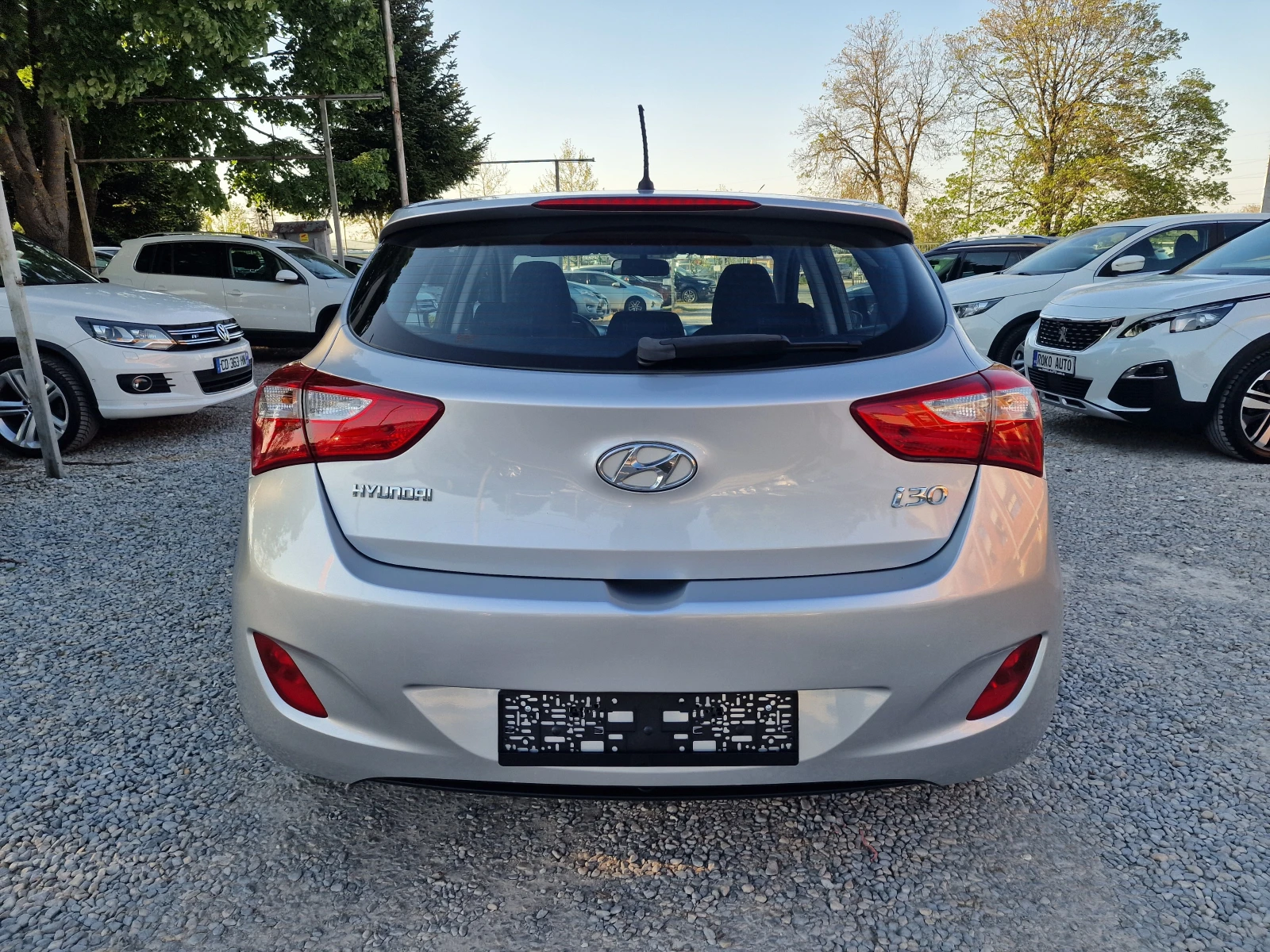 Hyundai I30 1.4CRDI-90k.s-6sk-LED-EURO 5, снимка 5 - Автомобили и джипове - 54443516