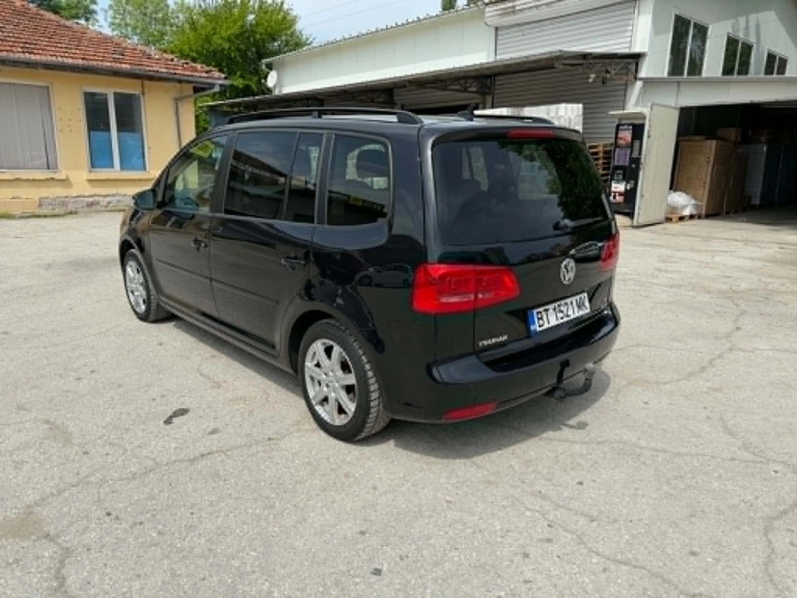 VW Touran 1.4i TURBO ECOMETAN, снимка 4 - Автомобили и джипове - 54574049