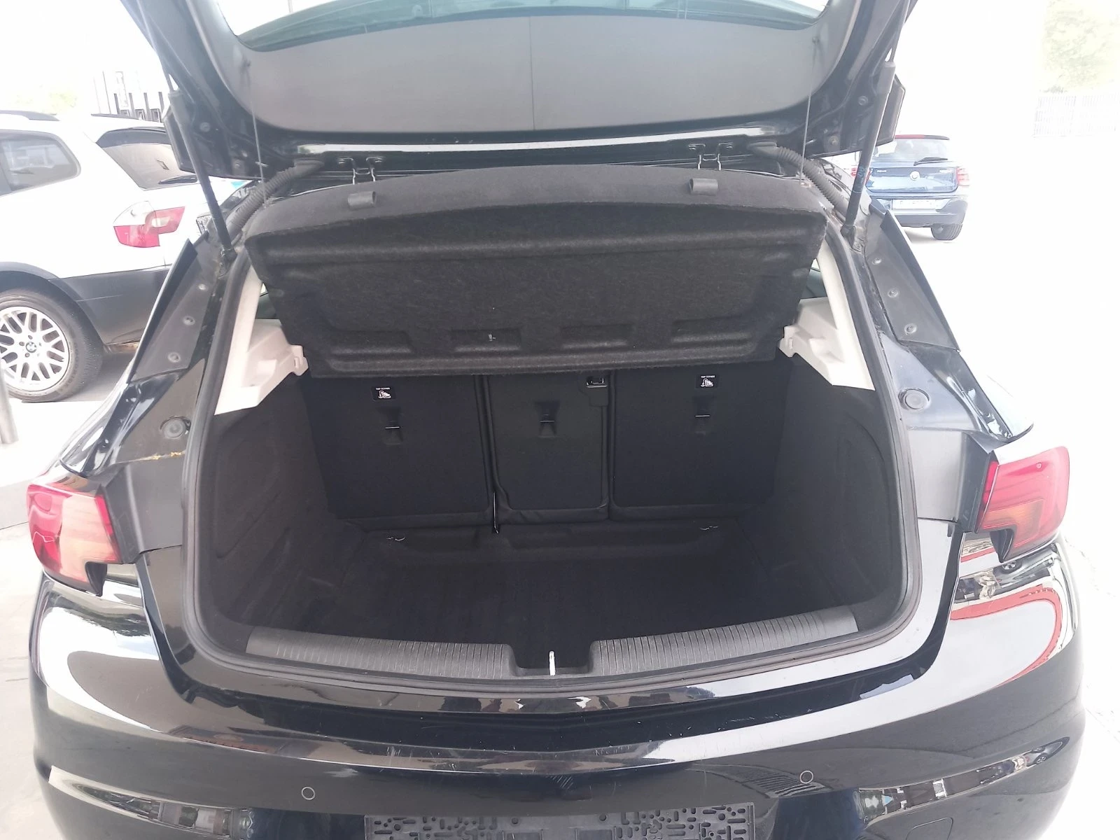 Opel Astra, снимка 13 - Автомобили и джипове - 54500022