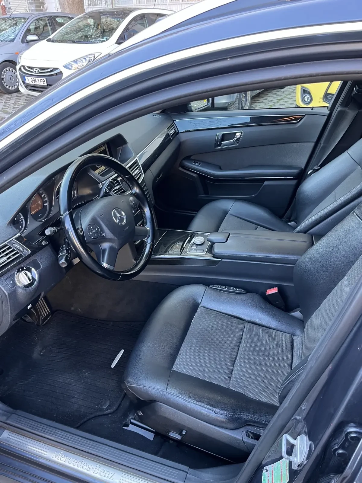 Mercedes-Benz E 350, снимка 8 - Автомобили и джипове - 54629134