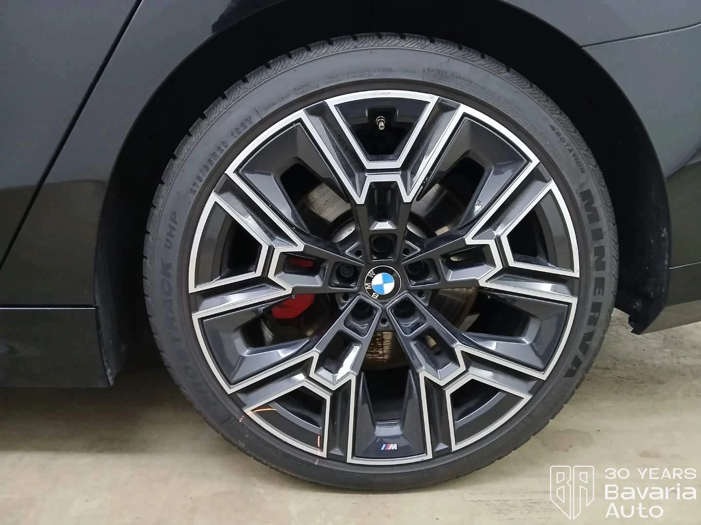 BMW 520 d xDrive M Sport Paket Steptronic, снимка 13 - Автомобили и джипове - 55018887