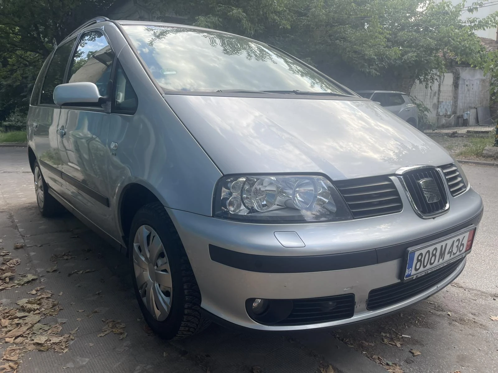 Seat Alhambra 2.0 TDI 7 Места, снимка 3 - Автомобили и джипове - 55096145