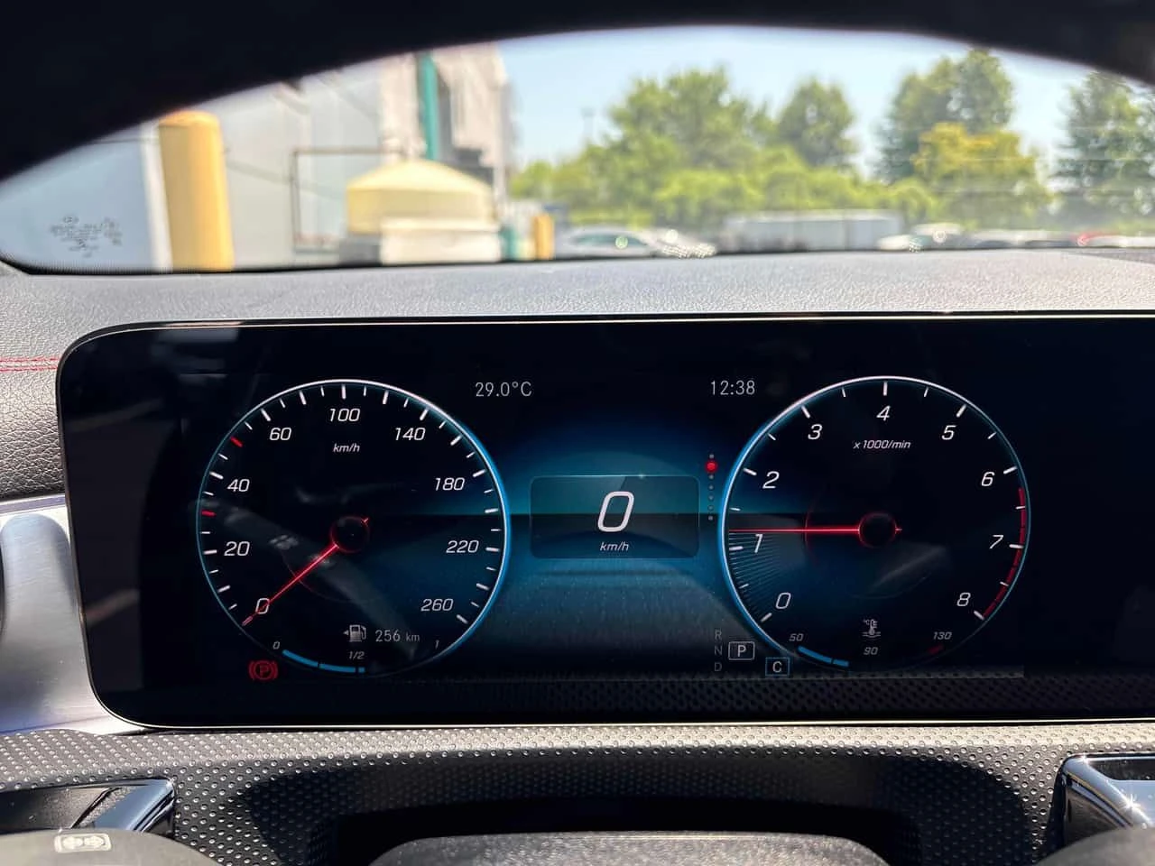 Mercedes-Benz CLA 250 * CARFAX * ПОДГРЕВИ * ПАНОРАМА * 360 КАМЕРА * , снимка 8 - Автомобили и джипове - 55270536