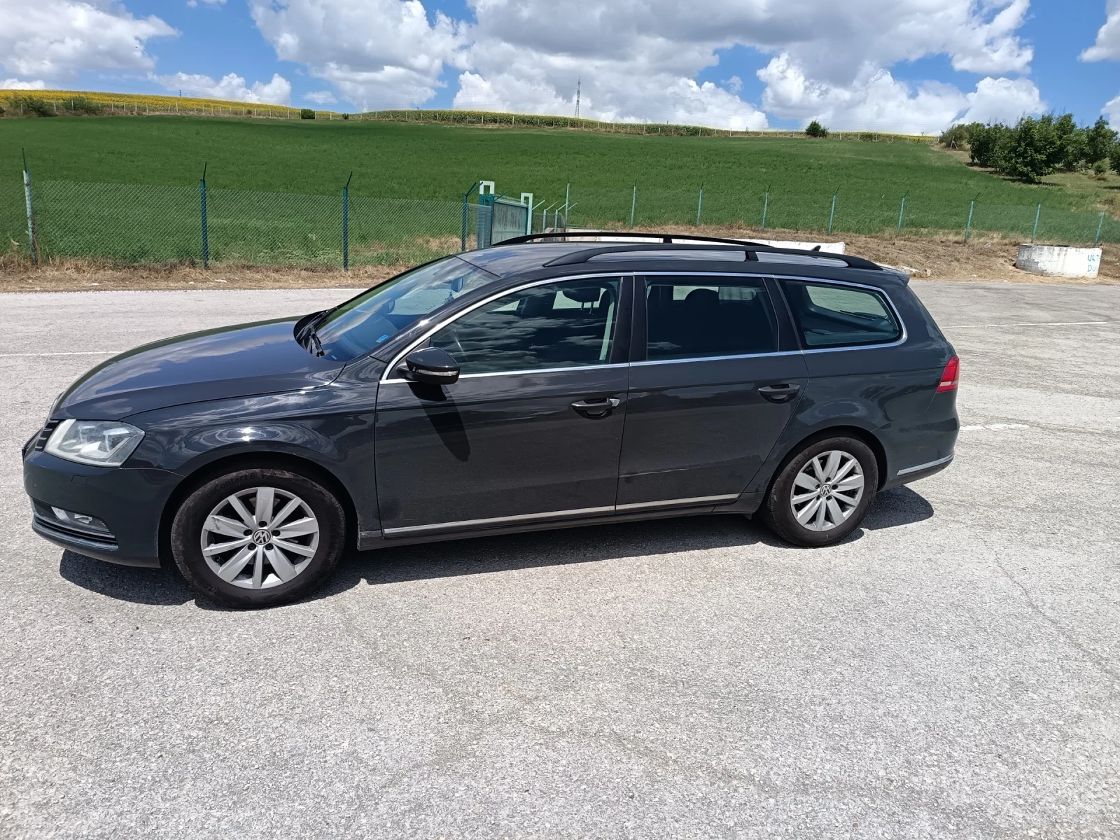 VW Passat Б7 2.0 ТДИ 140 кс КОМЪН РЕЙЛ , снимка 3 - Автомобили и джипове - 55327180