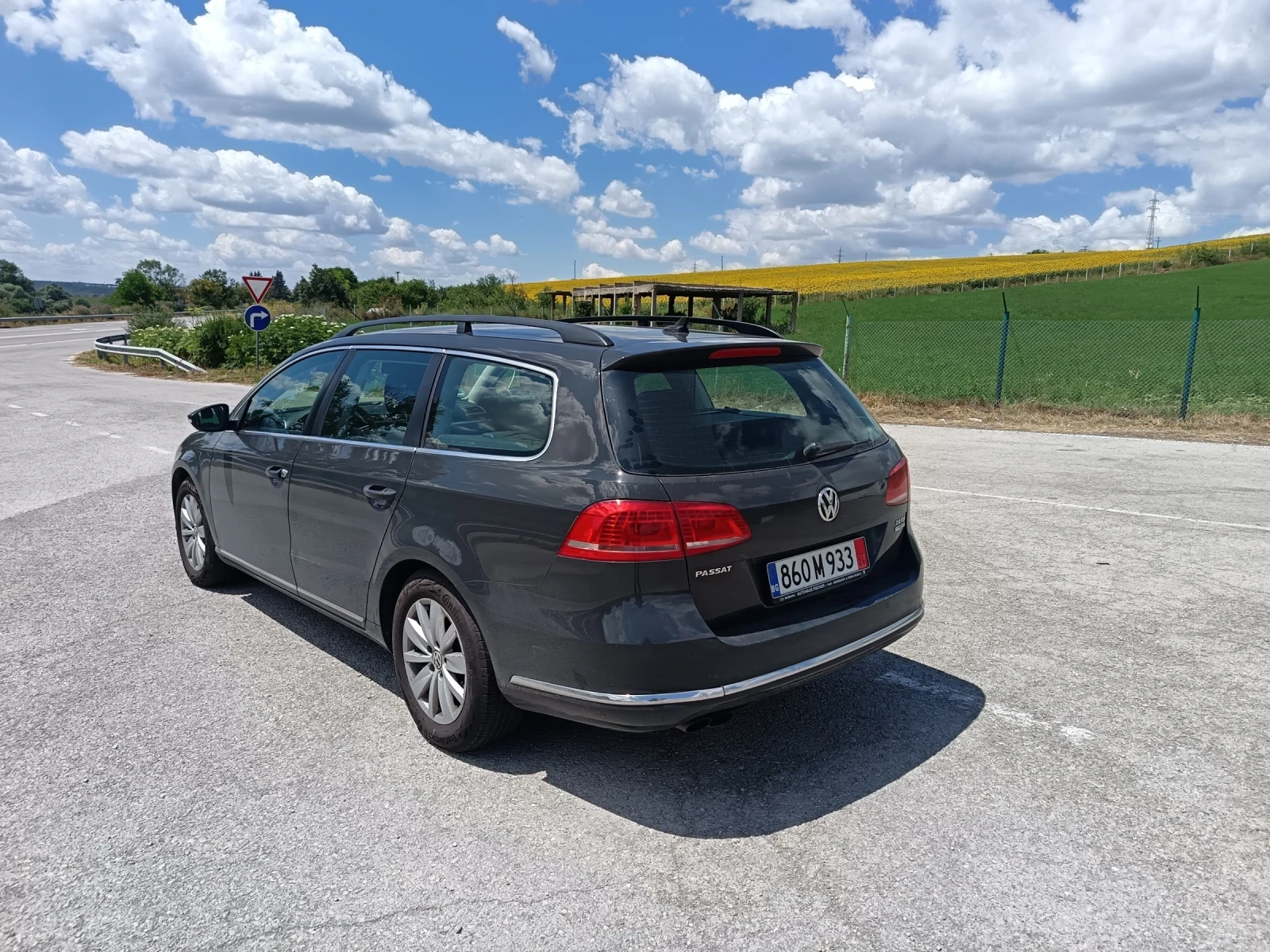 VW Passat Б7 2.0 ТДИ 140 кс КОМЪН РЕЙЛ , снимка 6 - Автомобили и джипове - 55327180