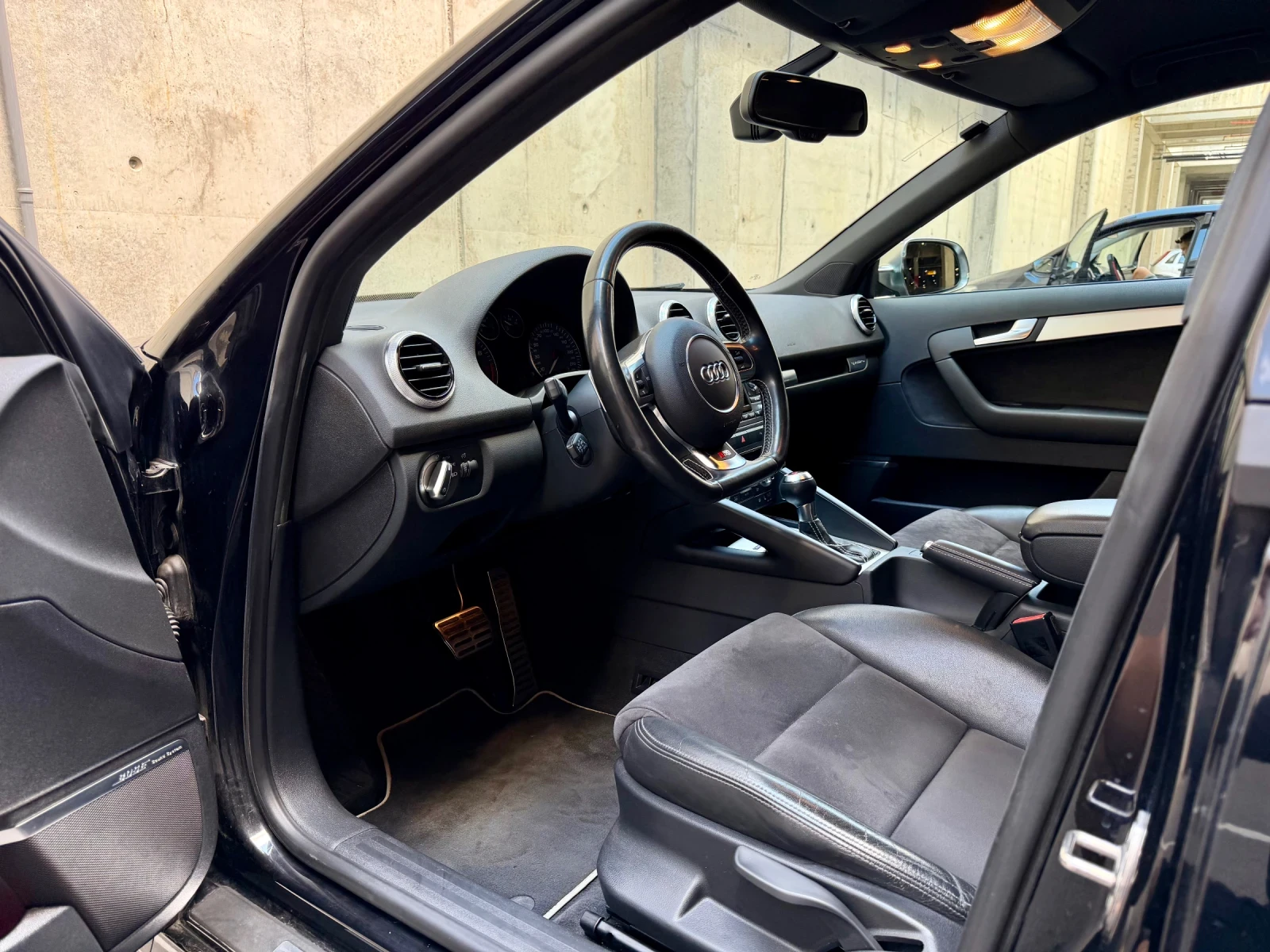 Audi S3 2.0 Turbo Quattro, снимка 9 - Автомобили и джипове - 55743140