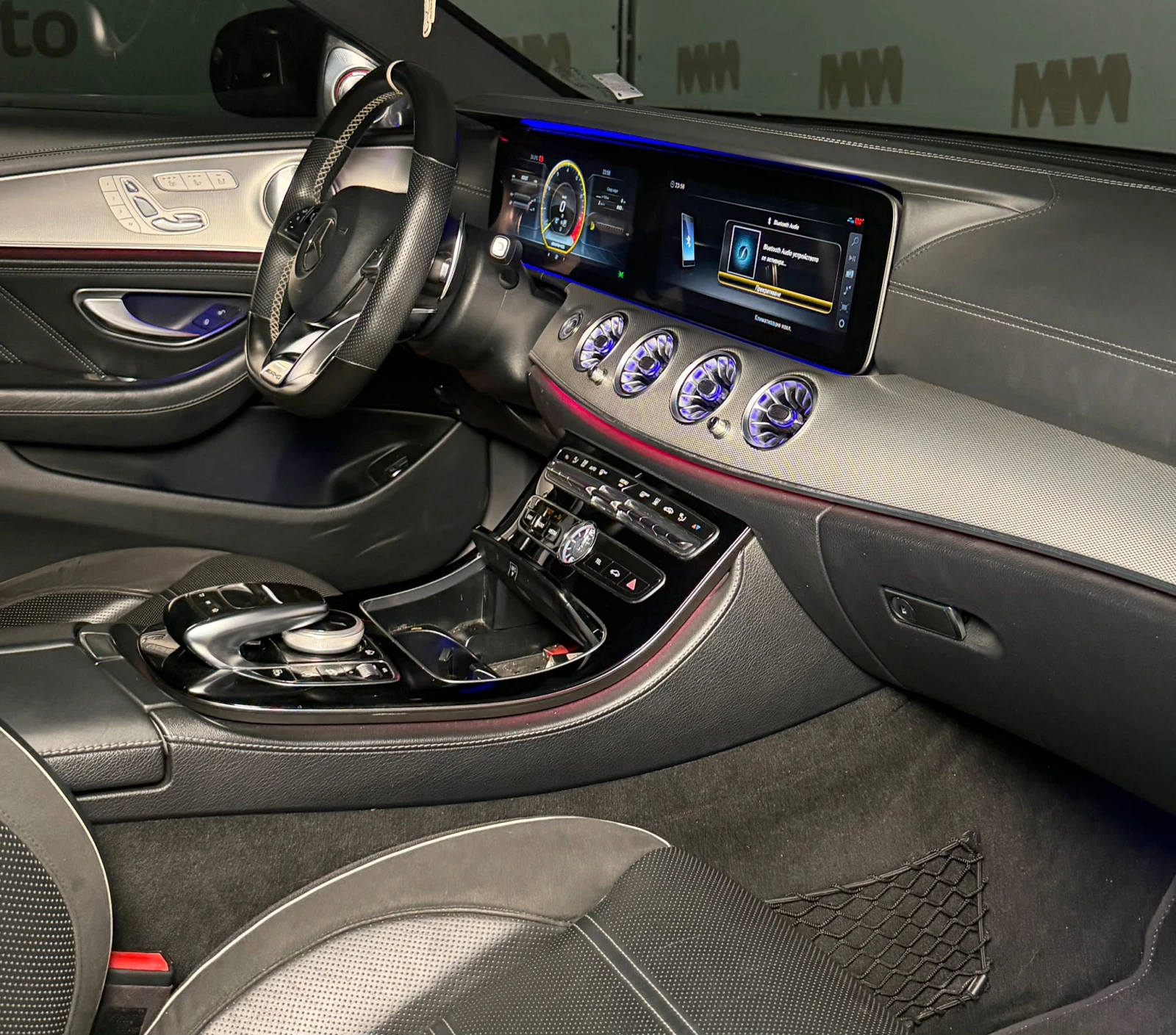 Mercedes-Benz E 63 AMG s* 4Matic* 4D Burm* Massage* Pano* 360, снимка 10 - Автомобили и джипове - 56007513
