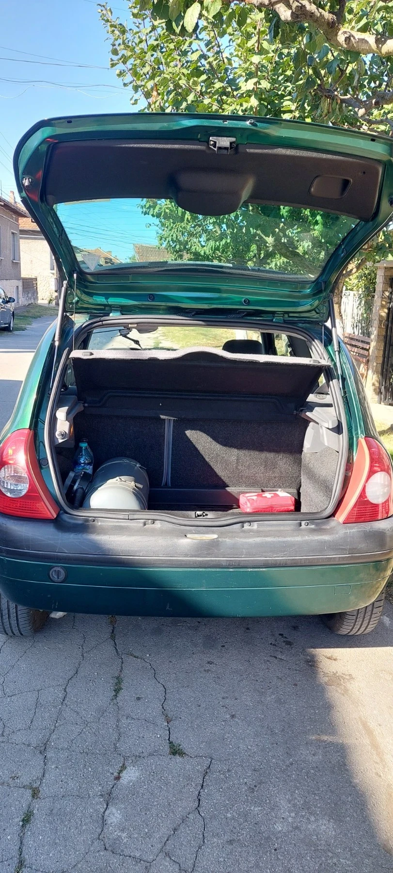 Renault Clio, снимка 3 - Автомобили и джипове - 56139433