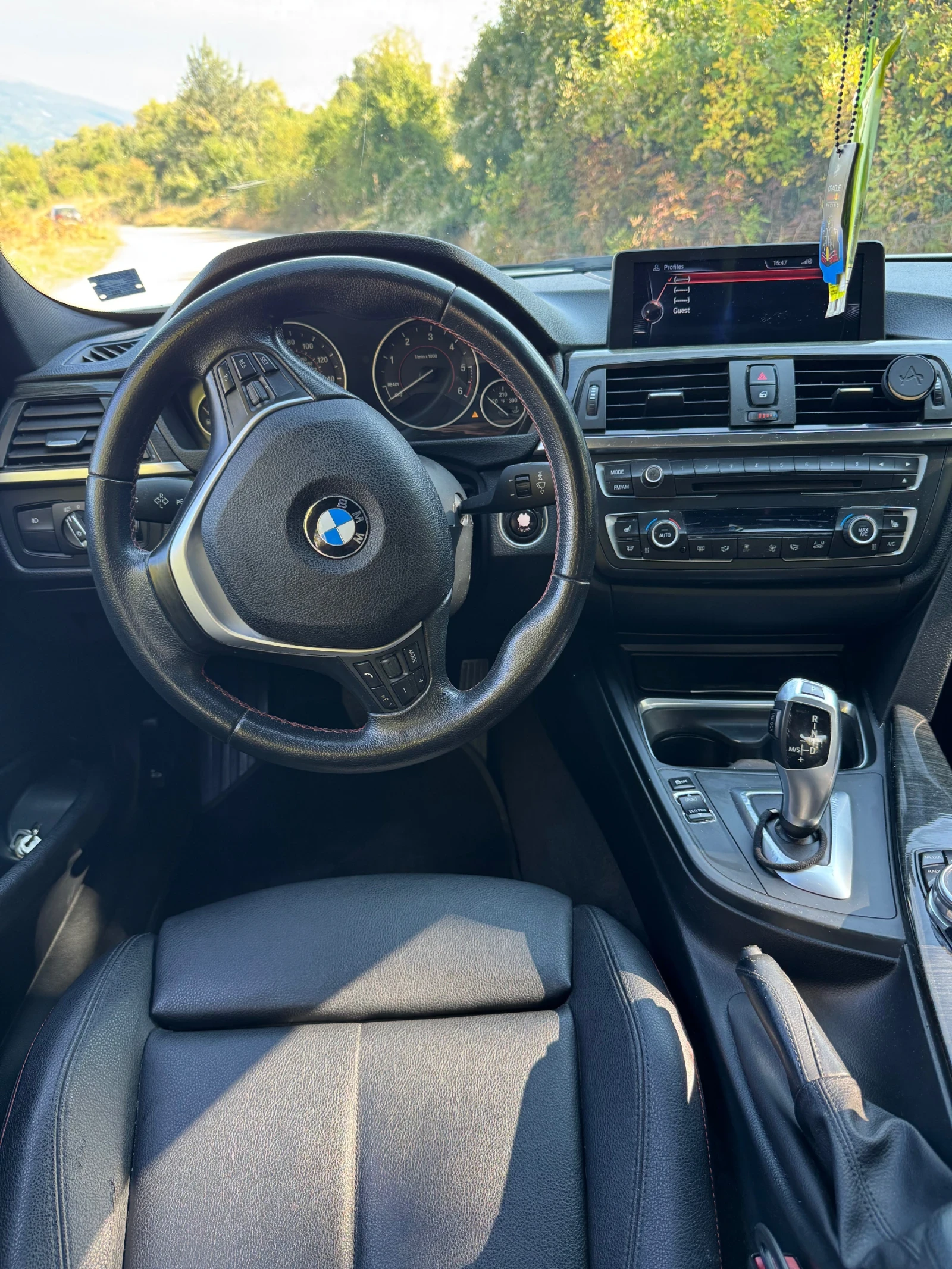 BMW 320 XD, снимка 10 - Автомобили и джипове - 56156330