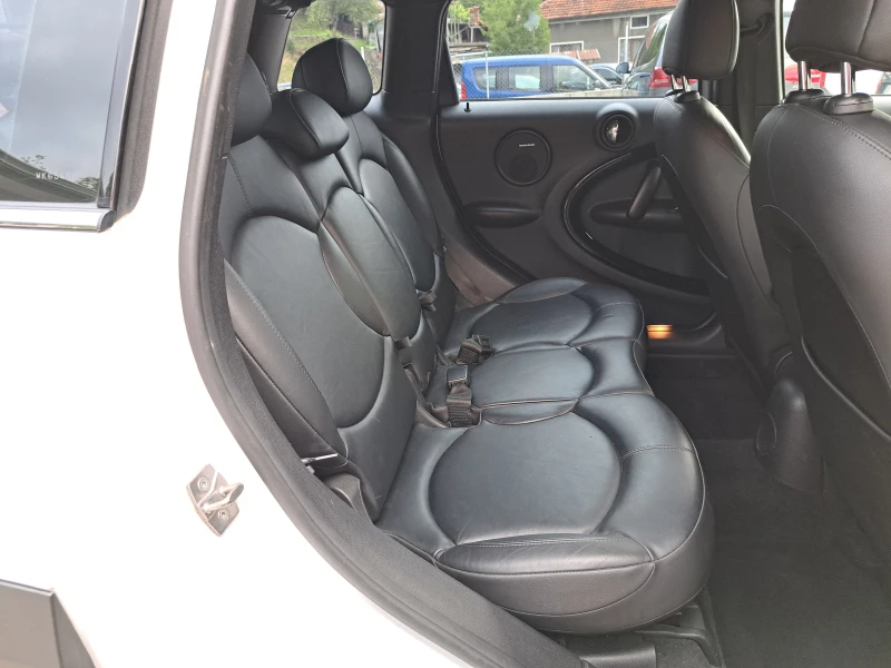Mini Countryman S* 1.6i* АВТОМ* КЛИМА* КОЖА* NAVI* ПАРКТРОНИК, снимка 8 - Автомобили и джипове - 50653473