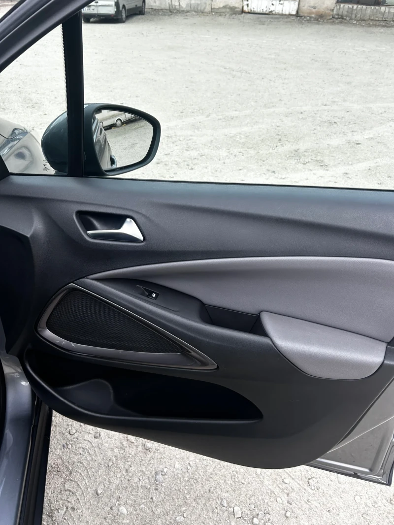 Opel Crossland X, снимка 11 - Автомобили и джипове - 52438437
