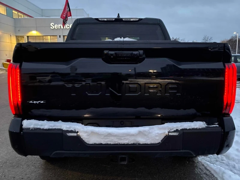 Toyota Tundra * Limited * CARFAX * БЕЗ ПЪРВОНАЧАЛНА ВНОСКА, снимка 4 - Автомобили и джипове - 52919126