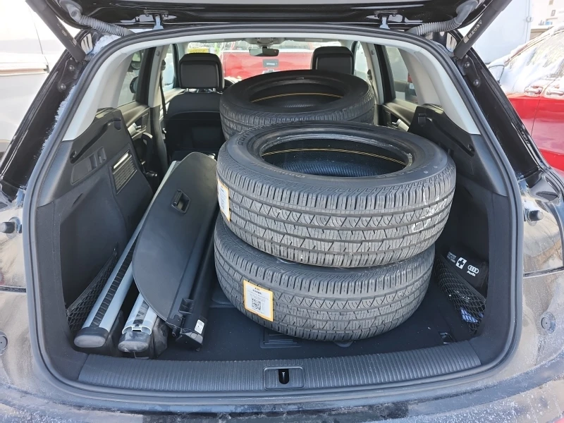 Audi Q5 DISTRONIC * KOMFORT * CARFAX * ЦЕНА ДО БЪЛГАРИЯ, снимка 12 - Автомобили и джипове - 53032674