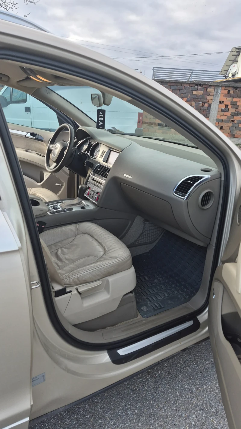 Audi Q7, снимка 15 - Автомобили и джипове - 53126021