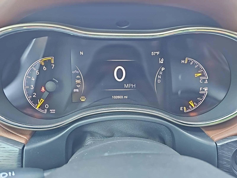 Jeep Grand cherokee, снимка 9 - Автомобили и джипове - 53191721