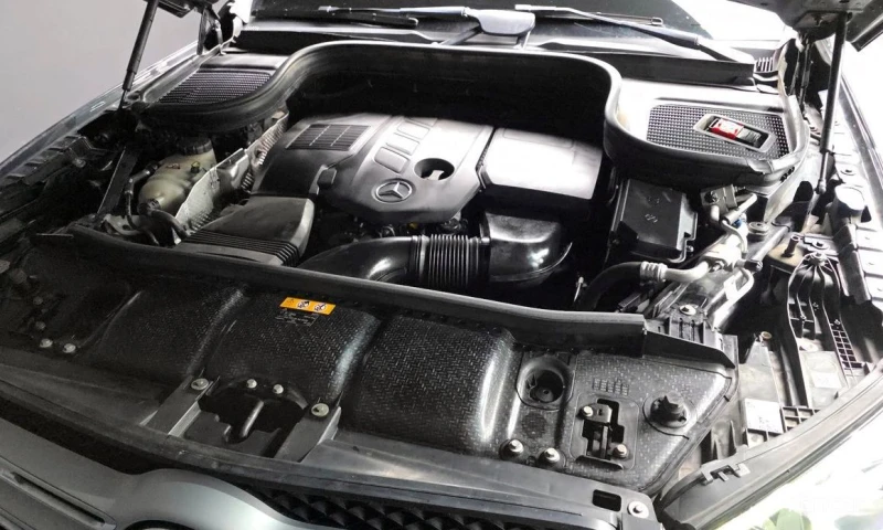 Mercedes-Benz GLE 300, снимка 6 - Автомобили и джипове - 53202353
