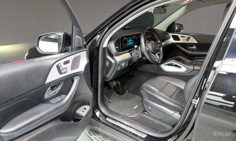 Mercedes-Benz GLE 300, снимка 10 - Автомобили и джипове - 53202353