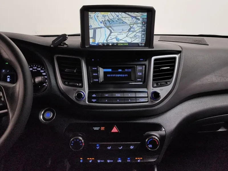 Hyundai Tucson 2.0 - САМО 30% АВАНС, снимка 14 - Автомобили и джипове - 56065826