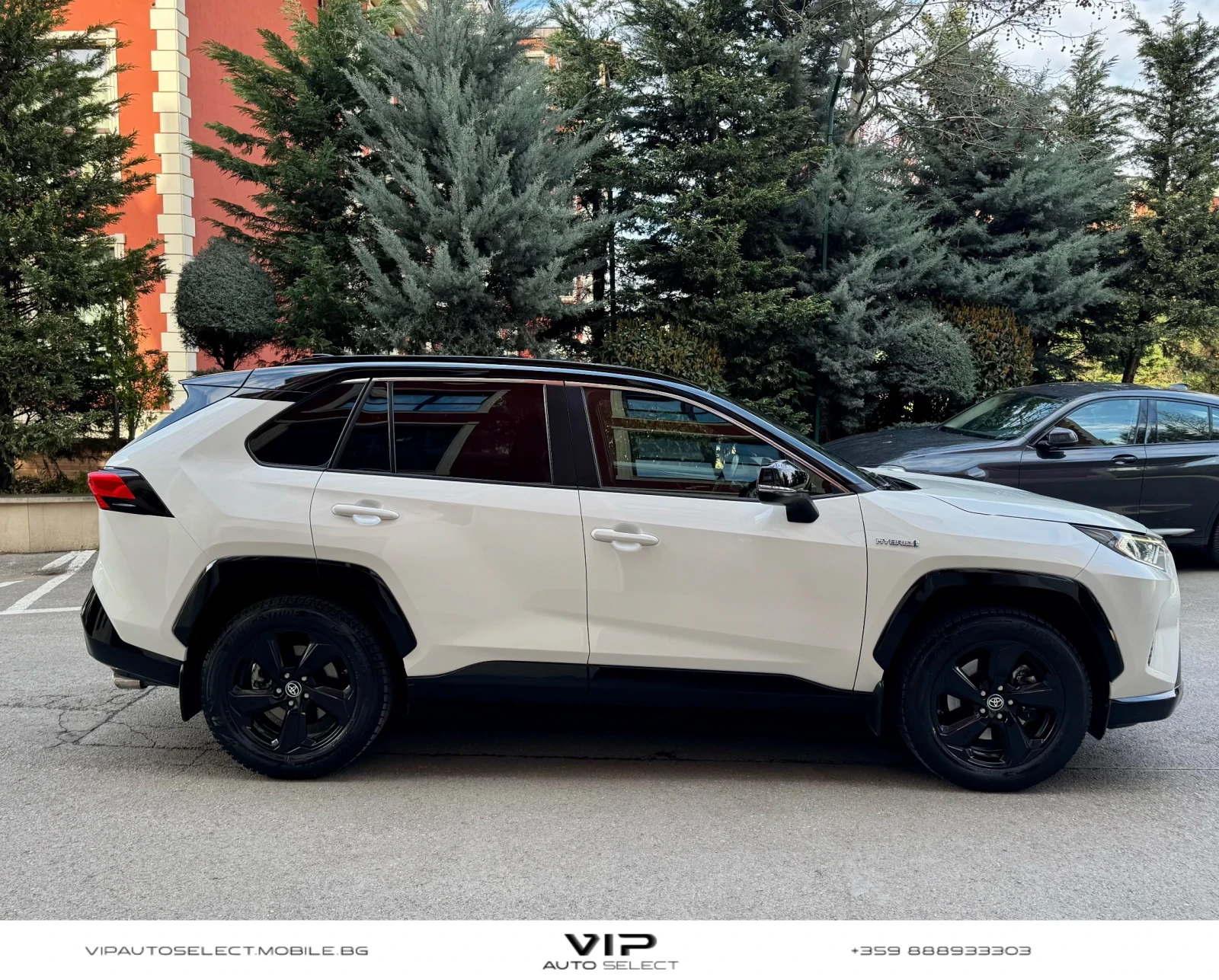 Toyota Rav4 BI-TON* LUXURY PREMIUM* 4x4* ГАРАНЦИЯ* БЪЛГАРИЯ - изображение 7