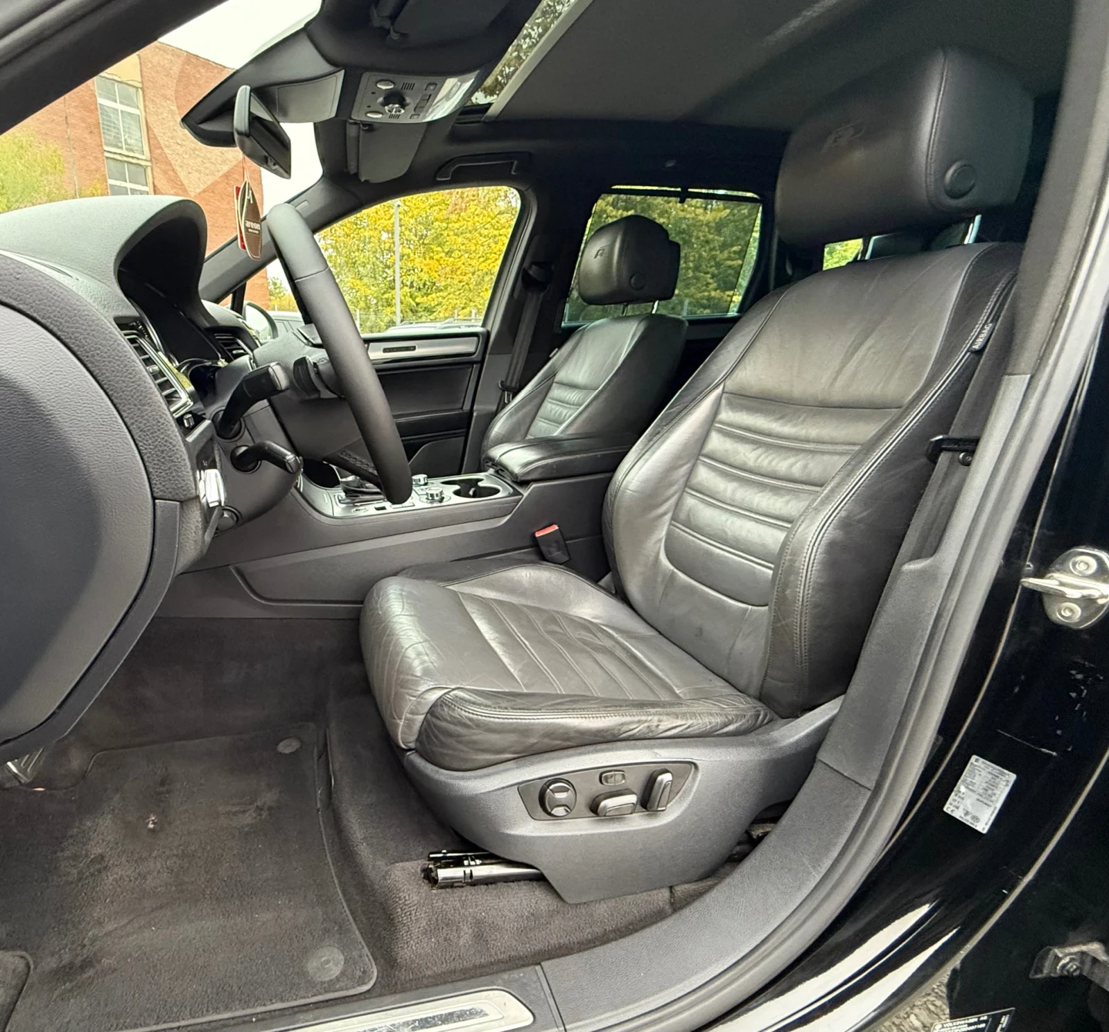 VW Touareg 4.2TDi 340. * R-Line* * 360* * *  | Mobile.bg   12