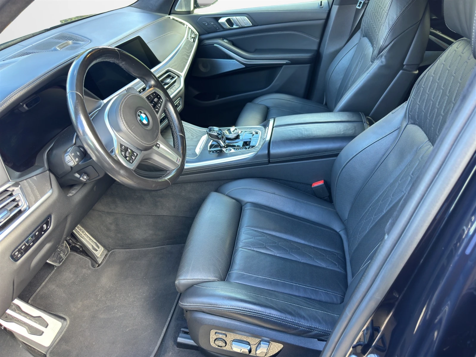 BMW X7 xDrive40d - изображение 6