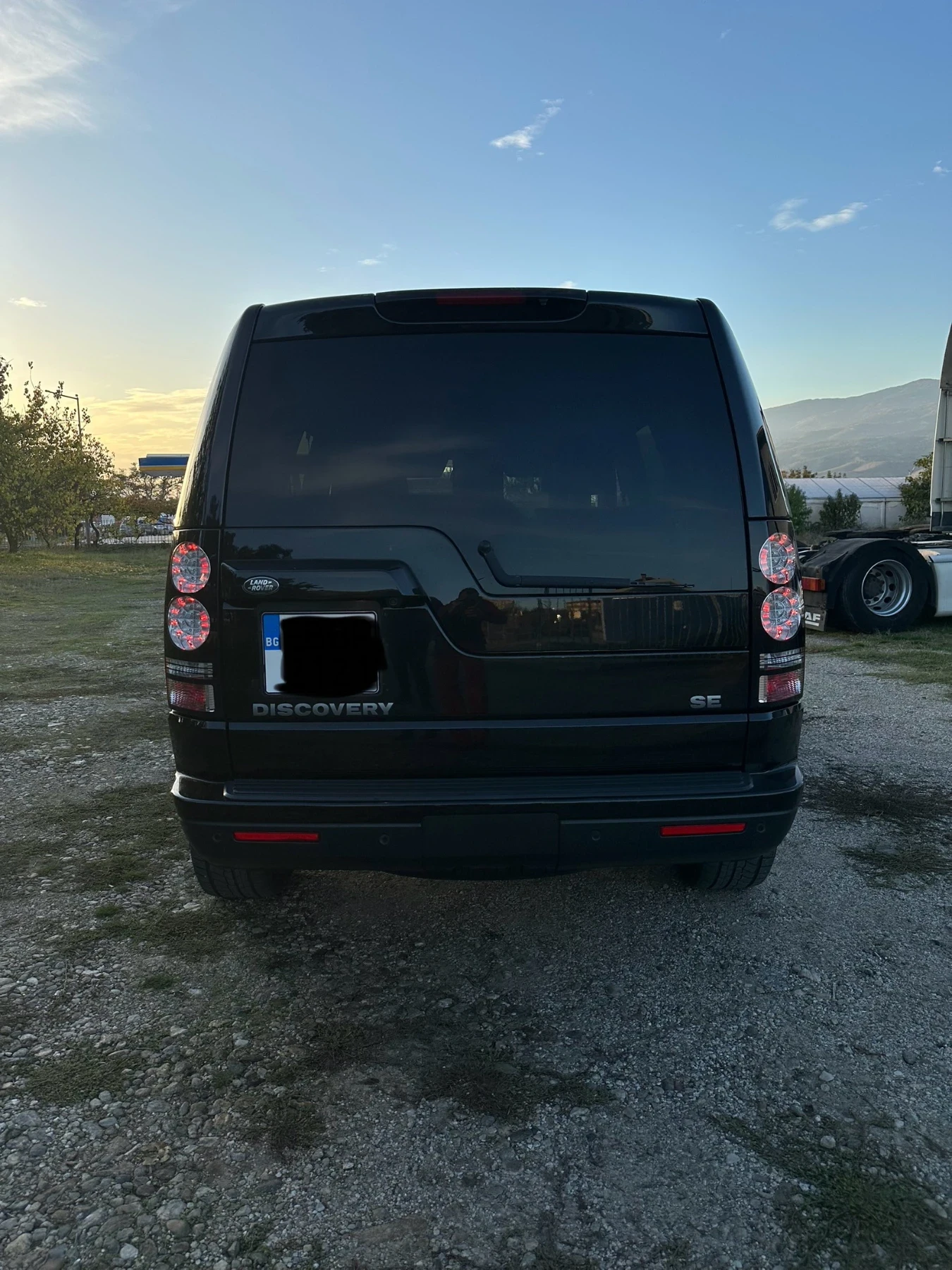 Land Rover Discovery 3.0 tdv6  - изображение 2