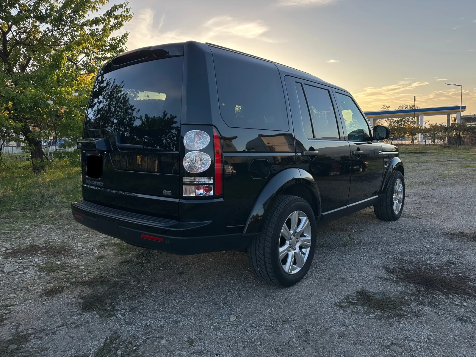 Land Rover Discovery 3.0 tdv6  - изображение 7
